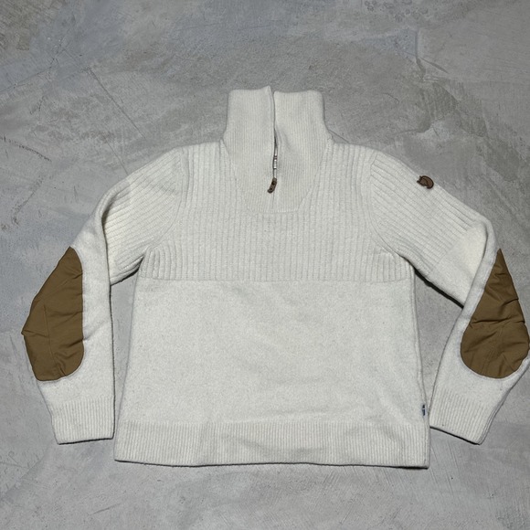 FjallRaven Women's SZ Medium Ovik Half Zip Knit Cream White Outdoor Sweater